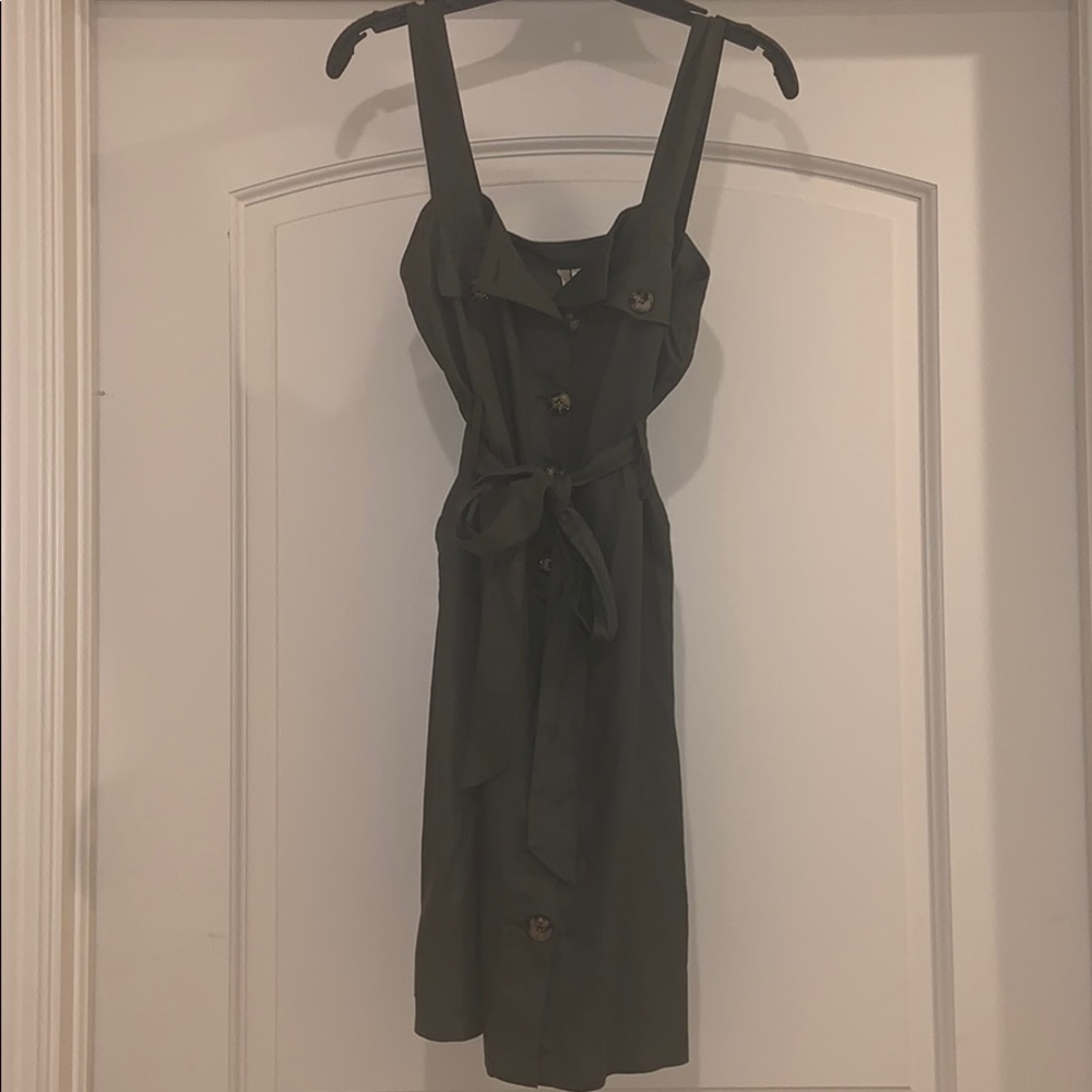 GREEN SUMMER DRESS